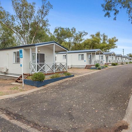 Narrabri Big Sky Caravan Park Экстерьер фото